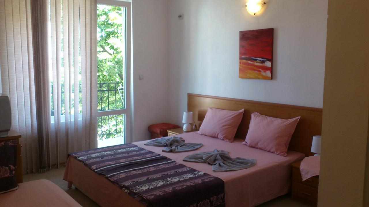 Guest House Stenli Πριμόρσκο Εξωτερικό φωτογραφία